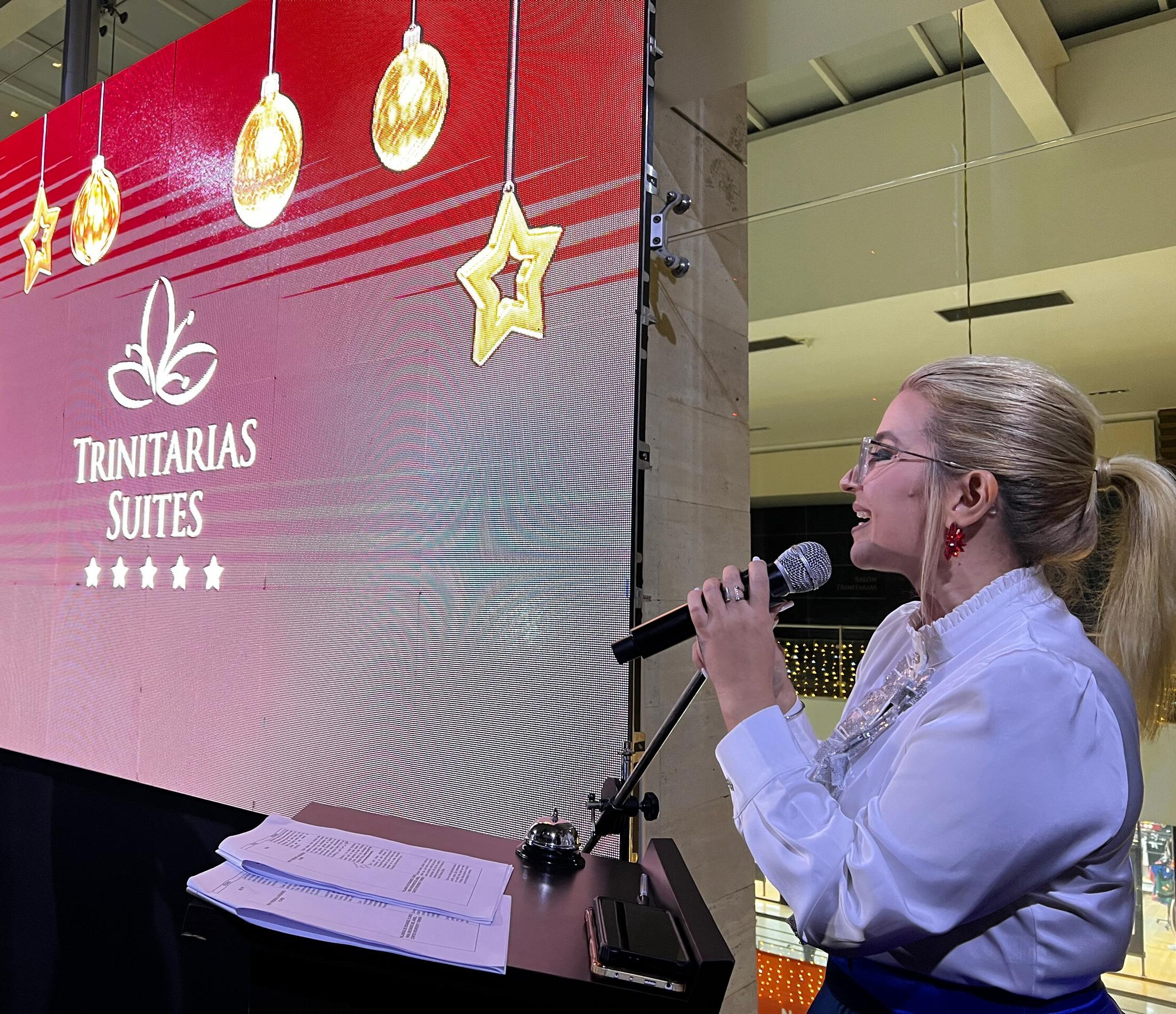 Hotel Trinitarias Suites deslumbra con su Encendido de Navidad lleno de encanto