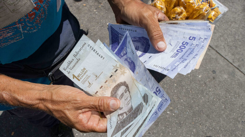 Inflación en Venezuela se acelera en abril y acumula 63,1% en lo que va de 2025, según el OVF