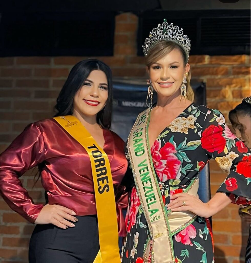Una velada mágica de elegancia, talento y sueños: Yamerlin Gómez es coronada Sra. Prensa 2025 en el certamen Mrs. Grand Lara 12 5066929196227472928