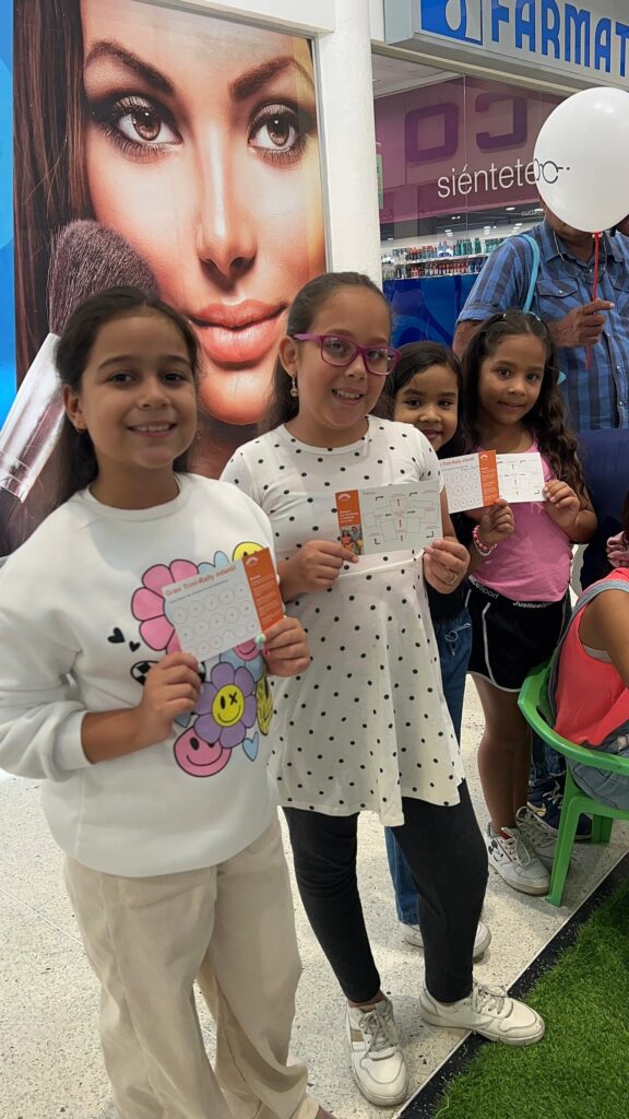 Ciudad Comercial Las Trinitarias celebró a lo grande el Día del Niño con un evento histórico en Barquisimeto 2 WhatsApp Image 2025 07 21 at 3.24.11 PM 1